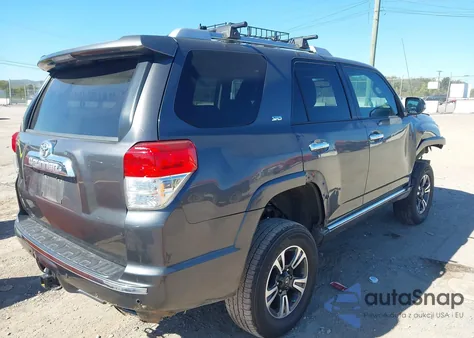 2010 Toyota 4Runner Sr5 V6 z USA, uszkodzony, nr VIN JTEZU5JR1A5011580